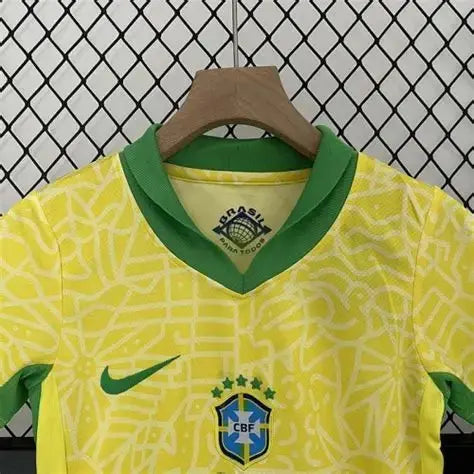 💛 Maillot concept Brésil :Édition Classique Jaune & Vert FootXStore