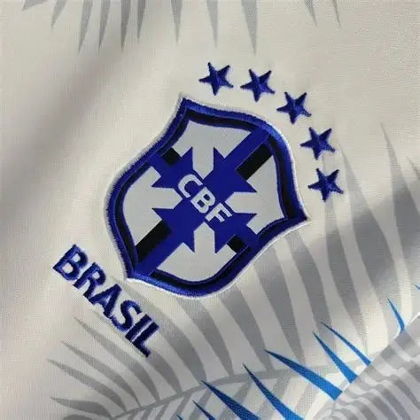 Maillot concept feuilles blanches et bleu Brésil FootXStore